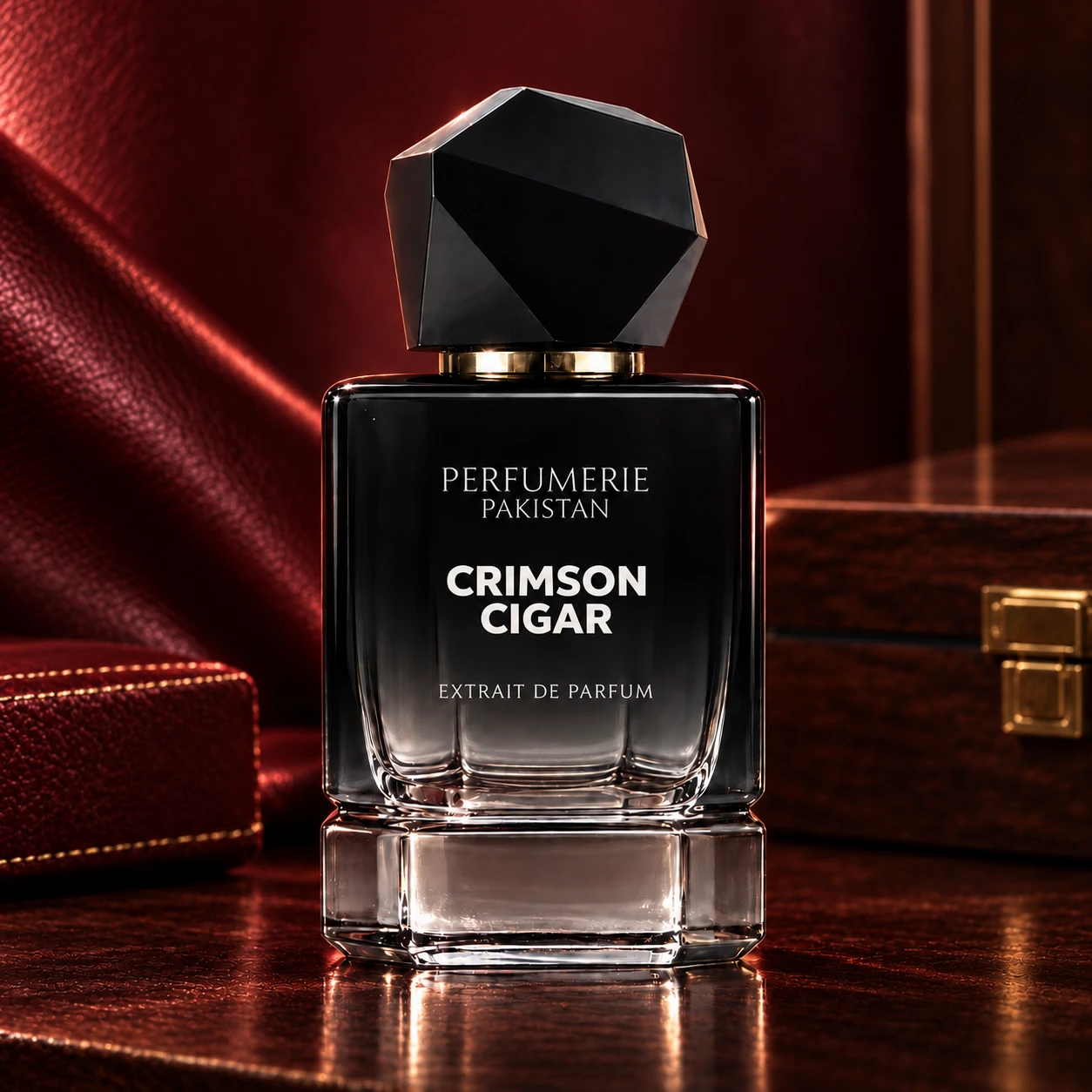 Crimson Cigar extrait de parfum by Perfumerie Pakistan